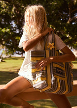 Load image into Gallery viewer, Bronte Beach Bag

