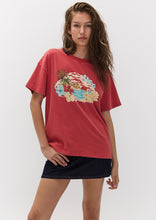 Load image into Gallery viewer, Boyfriend Tee
