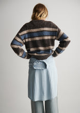 Load image into Gallery viewer, Nirvana Knit
