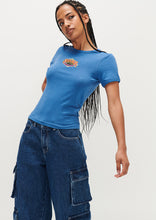 Load image into Gallery viewer, Quinn Tee
