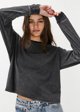 Load image into Gallery viewer, Basic Brittney Long Sleeve
