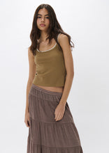 Load image into Gallery viewer, Valentina Singlet
