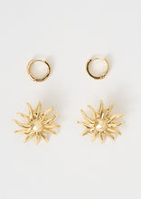 Load image into Gallery viewer, Sun Earring Twin Pack
