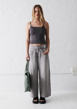 Load image into Gallery viewer, Bindi Singlet
