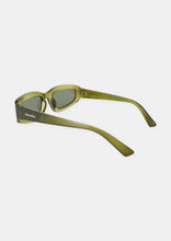 Load image into Gallery viewer, Charli Sunglasses
