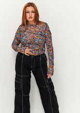 Load image into Gallery viewer, Diagonal Matrix Long Sleeve Top
