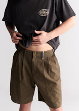 Load image into Gallery viewer, Pleated Herringbone Shorts
