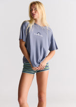 Load image into Gallery viewer, Island Tee
