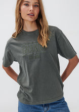 Load image into Gallery viewer, Billie Tee
