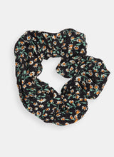 Load image into Gallery viewer, Lemon Floral Scrunchie Pack
