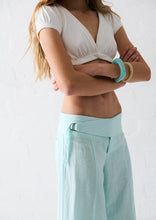 Load image into Gallery viewer, Ruby Capri Pants
