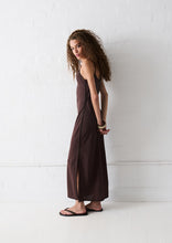 Load image into Gallery viewer, WDress Aysha Maxi; Coffee Bean
