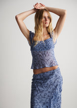 Load image into Gallery viewer, Freya Midi Skirt
