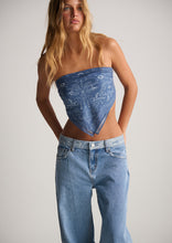 Load image into Gallery viewer, Baggy Low Rise Jeans
