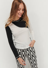 Load image into Gallery viewer, Yang Long Sleeve
