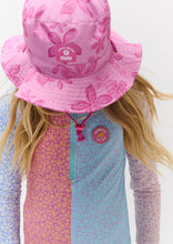 Load image into Gallery viewer, Reversible Bucket Hat
