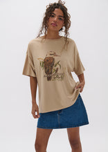 Load image into Gallery viewer, Thrift Tee
