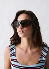 Load image into Gallery viewer, Jenna Sunglasses
