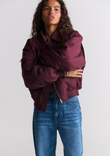 Load image into Gallery viewer, Ivy Jacket
