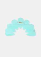 Load image into Gallery viewer, Petal Claw Clip
