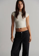 Load image into Gallery viewer, Baggy Low Rise Jeans
