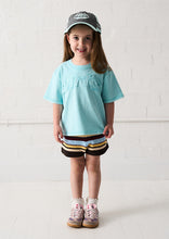 Load image into Gallery viewer, Scar Tee
