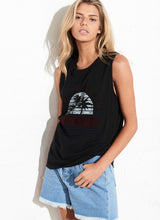 Load image into Gallery viewer, Paradise California Singlet

