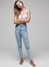 Load image into Gallery viewer, 90`s Jeans
