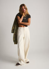Load image into Gallery viewer, Baggy Low Rise Jeans
