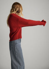 Load image into Gallery viewer, Freddie Knit
