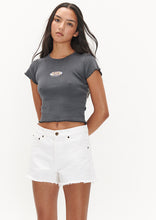 Load image into Gallery viewer, Cali Frill Tee
