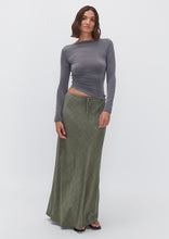 Load image into Gallery viewer, Angle Long Sleeve
