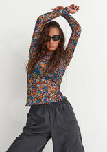 Load image into Gallery viewer, Diagonal Matrix Long Sleeve Top
