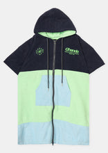 Load image into Gallery viewer, Boys Zip Hooded Towel
