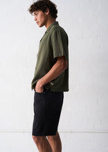 Load image into Gallery viewer, Dune Short Sleeve Shirt
