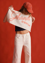 Load image into Gallery viewer, Baggy Low Rise Jeans
