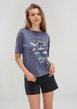 Load image into Gallery viewer, Billie Tee
