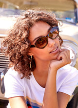 Load image into Gallery viewer, Thelma Sunglasses
