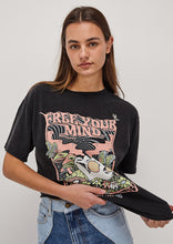 Load image into Gallery viewer, Billie Tee
