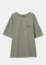 Load image into Gallery viewer, Chopped Maui Tee

