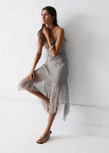 Load image into Gallery viewer, Marion Midi Dress
