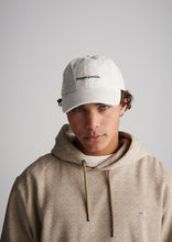 Load image into Gallery viewer, Linen Classic Cap
