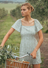 Load image into Gallery viewer, Field Dress
