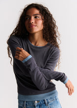 Load image into Gallery viewer, Contrast Long Sleeve

