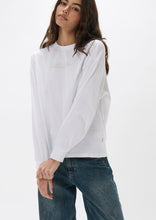 Load image into Gallery viewer, Thrift Long Sleeve
