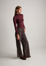 Load image into Gallery viewer, Baggy Low Rise Jeans
