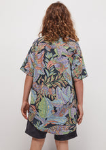 Load image into Gallery viewer, Shapers Shirt
