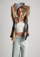 Load image into Gallery viewer, Blake Cardigan
