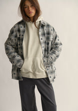 Load image into Gallery viewer, womens
