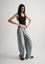 Load image into Gallery viewer, Bonnie Barrel Jeans
